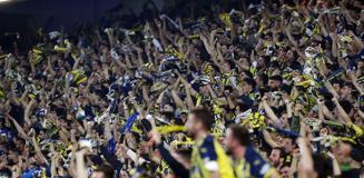 Fenerbahçe'de Diego Carlos için karar verildi