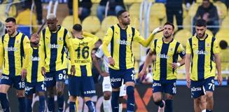 Fenerbahçe, Eyüpspor'u golcüleriyle mağlup etti