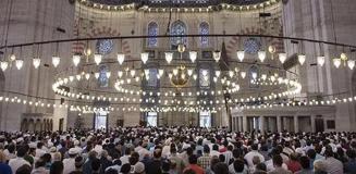 Diyanet açıkladı! İşte il il bayram namazı saatleri