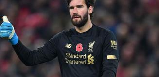 Alisson Becker'den Galatasaray'a cevap