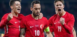 Bütün ülke milli yıldızımızı konuşuyor: Maradona'dan sonra ilk