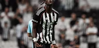 Beşiktaş ilk yarıda kabusu yaşadı! Tribünlerden büyük tepki