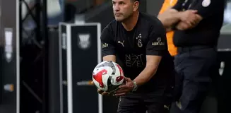 Okan Buruk açıkladı: Takımdan ayrılıyorlar