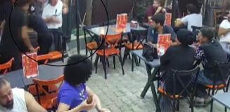 Hatay'da güvenlik görevlisi, heimlich manevrası ile kadının hayatını kurtardı