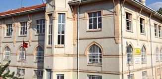 500 yıllık okulun duvarlarında ortaya çıkan esrarengiz sembollerin sırrı çözüldü