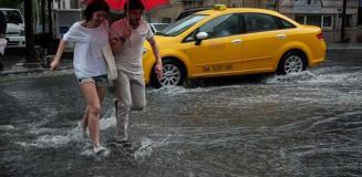 31 kente sağanak yağış uyarısı! 3 gün sürecek, listede İstanbul da var