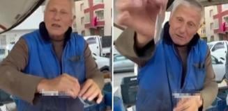 Balıkların tazeliğini kanıtlamak için yaptığı şey akılalmaz