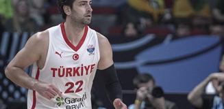 Milli Basketbolcu Furkan Korkmaz'ın yeni takımı belli oldu Milli Basketbolcu Furkan Korkmaz'ın yeni takımı belli oldu