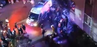 Bahçelievler'de silahlı saldırı: 3 kişi yaralandı Bahçelievler'de silahlı saldırı: 3 kişi yaralandı