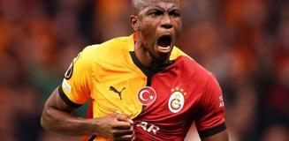 Galatasaray'da deprem! Osimhen'in yerine forvet oynayacak isim de sakatlandı