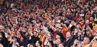 Galatasaraylı taraftarlardan 90+5'teki golün ardından yıldız oyuncuya büyük tepki