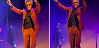 Teoman sahnede kendinden geçti Teoman sahnede kendinden geçti