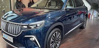 AK Parti'ye geçeceği iddia edilen CHP'li başkan, TOGG aldı AK Parti'ye geçeceği iddia edilen CHP'li başkan, TOGG aldı