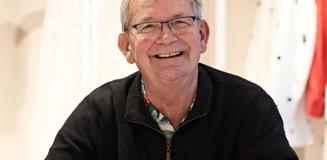 Dünyaca ünlü belgesel fotoğrafçısı Martin Parr, hayatını kaybetti