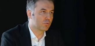 Kadın spikerden Mehmet Akif Ersoy hakkında şoke eden sözler! Üçlü ilişki ve kokain iddiası Kadın spikerden Mehmet Akif Ersoy hakkında şoke eden sözler! Üçlü ilişki ve kokain iddiası