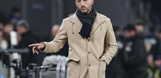 4-0 kazanılan maçta Fenerbahçe taraftarından Tedesco'ya ilginç tepki 4-0 kazanılan maçta Fenerbahçe taraftarından Tedesco'ya ilginç tepki