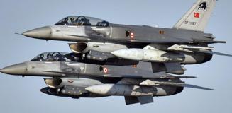 Türk F-16'ları, Karadeniz'de İHA düşürdü Türk F-16'ları, Karadeniz'de İHA düşürdü