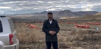 Çuvallar dolusu patatesi sokağa döken başkan yeniden gündemde Çuvallar dolusu patatesi sokağa döken başkan yeniden gündemde