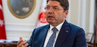 Bakan Tunç'tan Bursaspor ve Leyla Zana açıklaması