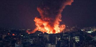 İsrail komşu ülkeyi İHA'larla vurdu