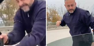 Meclis üyesini sıkıştırdı, aracına saldırıp hakaretler savurdu