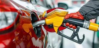 Nakit ödediği benzin ücreti başını belaya soktu! Artık kara listede