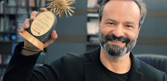 Ünlü yapımcı Timur Savcı uyuşturucu soruşturması kapsamında gözaltına alındı