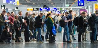 Japonya 1 milyondan fazla kalifiye yabancı işçi alacak