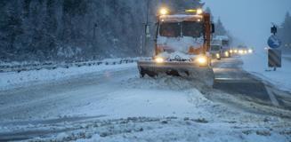 Türkiye'nin ana arterinde kar kalınlığı 10 santime ulaştı