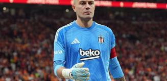 Mert Günok'tan Samsunspor'un teklifine ret! Yeni takımı belli oluyor Mert Günok'tan Samsunspor'un teklifine ret! Yeni takımı belli oluyor