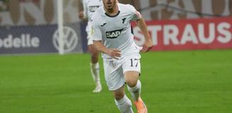 'Galatasaray anlaştı' denilen futbolcu büyük ters köşe yaptı 'Galatasaray anlaştı' denilen futbolcu büyük ters köşe yaptı