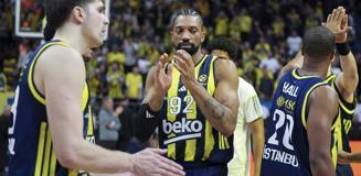 Fenerbahçe Beko, Olympiakos'u evine eli boş gönderdi Fenerbahçe Beko, Olympiakos'u evine eli boş gönderdi