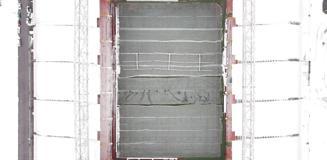 Hava sıcaklığı eksi 17 dereceyi gördü, çareyi naylon örtüyle buldular