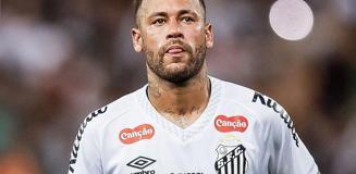 Neymar beklenen imzayı attı