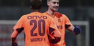 Trabzonspor, İstanbulspor'a gol oldu yağdı