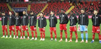Gaziantep FK'ya Galatasaray maçı öncesi şok