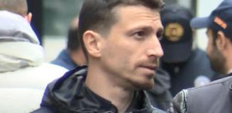 Mahkemede ortalık karıştı! Mert Hakan'ın fotoğrafını çekti, Galatasaraylı yöneticinin telefonuna el kondu