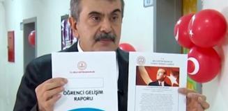 Atatürk karnelerden kaldırıldı mı? Yusuf Tekin'den çok konuşulan iddiaya yanıt