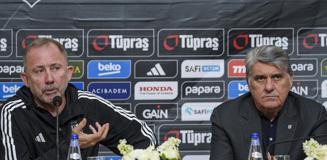 Beşiktaşlı taraftarlardan 'Yönetim İstifa' tezahüratları