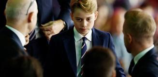 Prens George'dan okul arkadaşlarına tehdit: Babam bir gün kral olacak