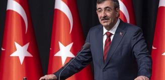 Cumhurbaşkanı Yardımcısı Yılmaz: Bayrağımıza yapılan saldırı, Terörsüz Türkiye hedefimize zarar veremeyecek