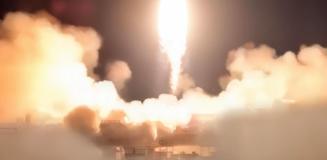 İran, ilk kıtalararası balistik füze denemesini gerçekleştirdi