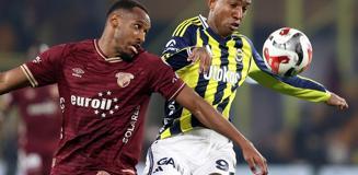 Zirvede puan farkı açıldı! Fenerbahçe, Göztepe engelini aşamadı Zirvede puan farkı açıldı! Fenerbahçe, Göztepe engelini aşamadı