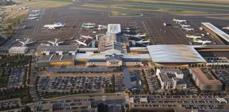 Vilnius Havalimanı'nda balon tehdidi nedeniyle uçuşlar bir kez daha durduruldu