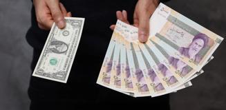 İran riyali, dolar karşısında rekor düşük seviye olan 1,5 milyona geriledi İran riyali, dolar karşısında rekor düşük seviye olan 1,5 milyona geriledi