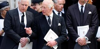 Kraliyet ailesinde Epstein depremi! Saraydan kapı dışarı ettiler