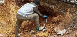 Yoldan geçen vatandaş fark etti, çalışmalar hemen durduruldu