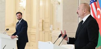 ABD Başkan Yardımcısı Vance'den kameralar karşısında Azerbaycan lideri Aliyev'e olay sözler