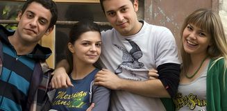 Kavak Yelleri'nin senaristinden yıllar sonra itiraf: Midem bulanınca diziyi bıraktım Kavak Yelleri'nin senaristinden yıllar sonra itiraf: Midem bulanınca diziyi bıraktım