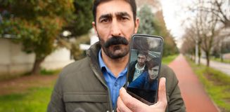Çekildiği bir fotoğraf hayatını kararttı